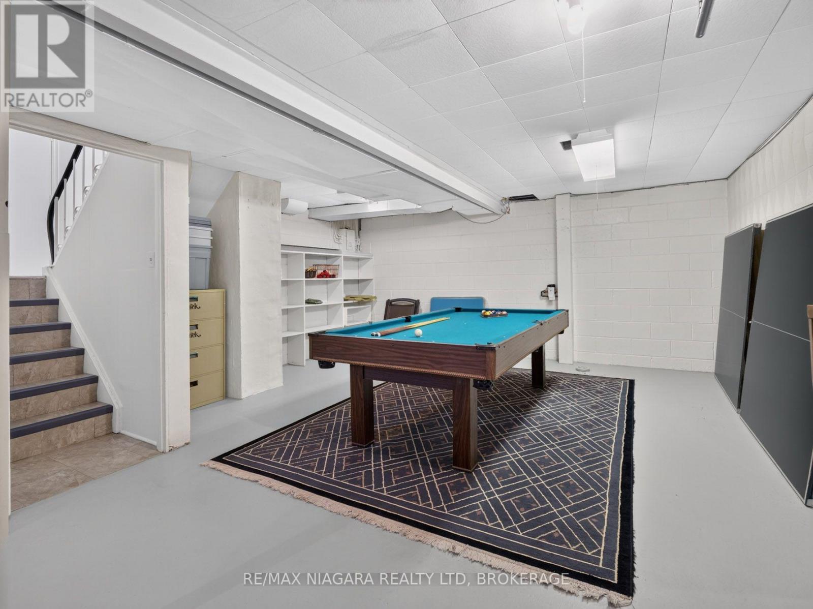 4534 PETTIT AVENUE - 22