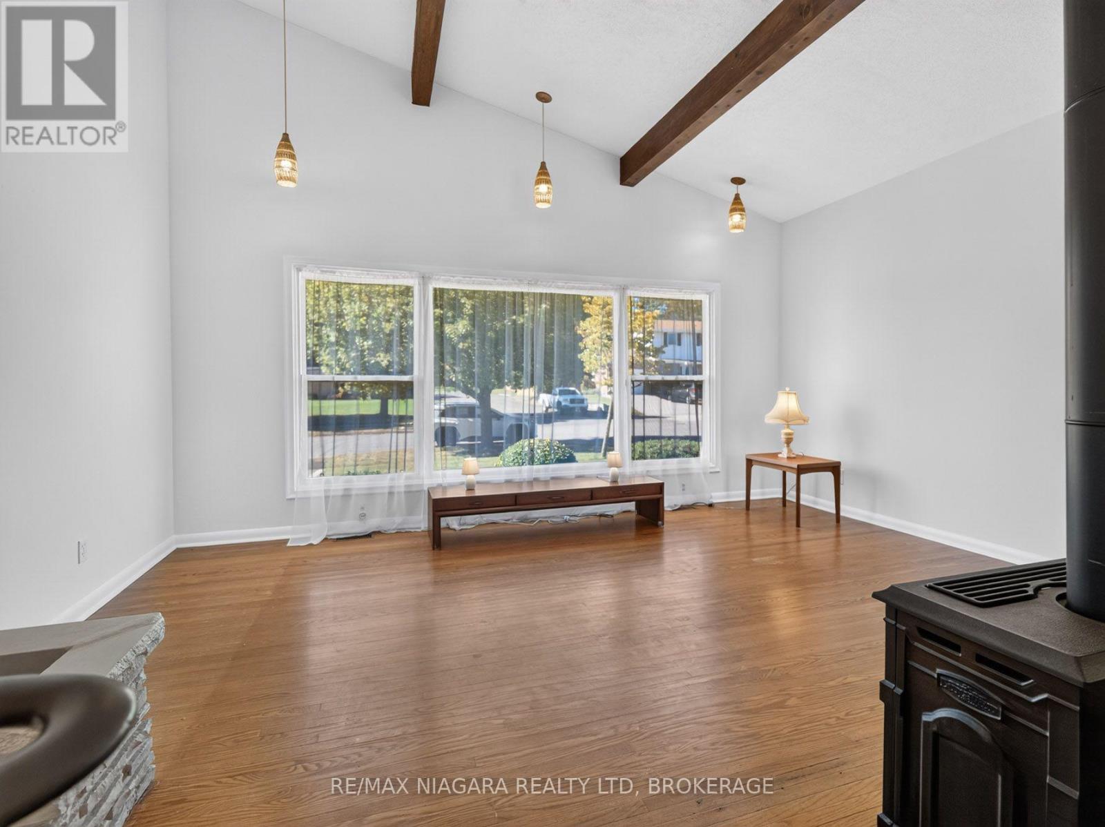 4534 PETTIT AVENUE - 7