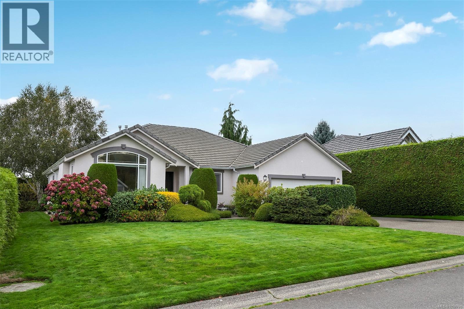  495 Troon Close, Qualicum Beach