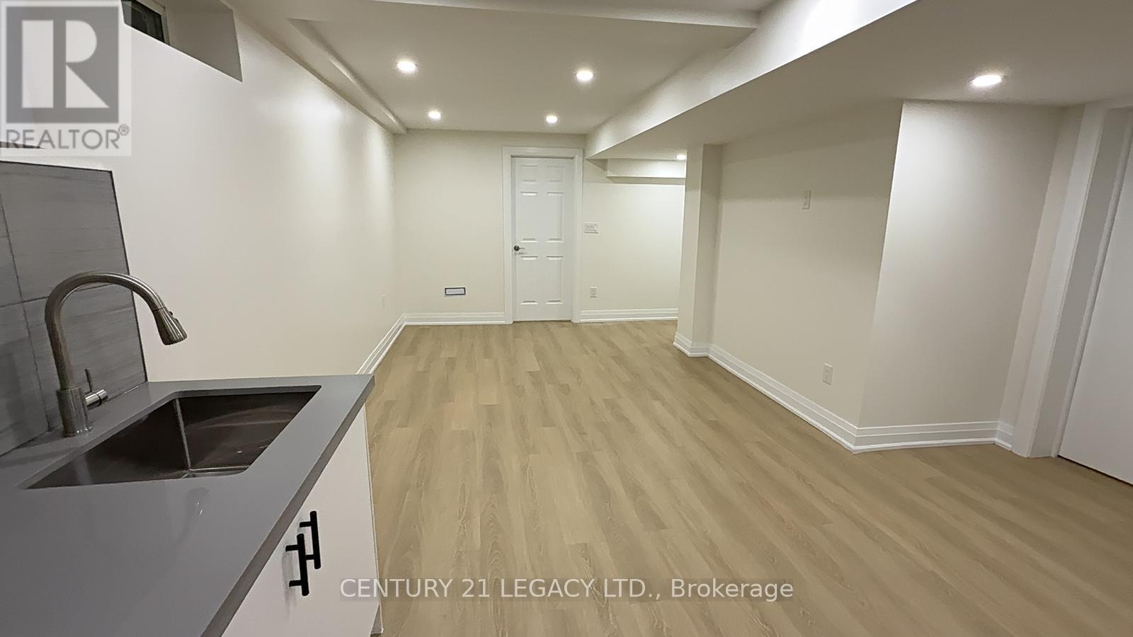 Lower- 935 Catskill Drive, Oshawa, ON photo 4