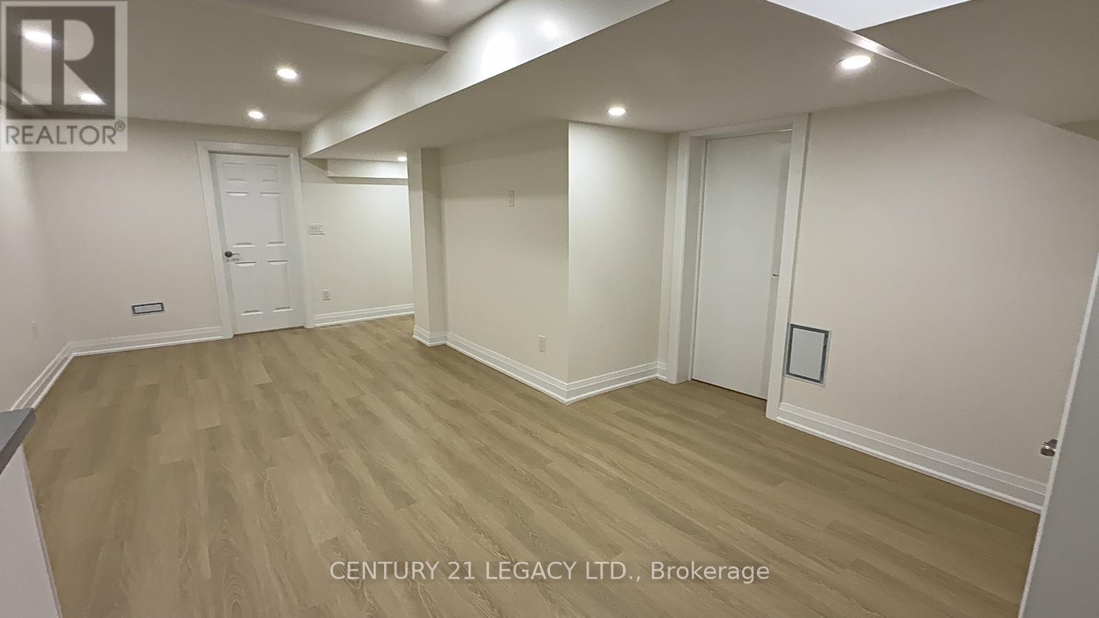 Lower- 935 Catskill Drive, Oshawa, ON photo 5