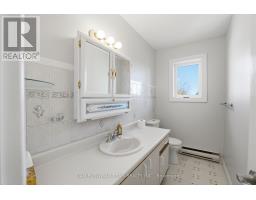 30 Castle Harbour Drive, Scugog, ON L9L1P5 Photo 23