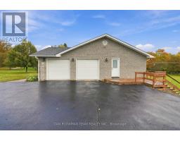 30 Castle Harbour Drive, Scugog, ON L9L1P5 Photo 43