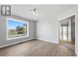 Dining room - 30 Castle Harbour Drive, Scugog, ON L9L1P5 Photo 8