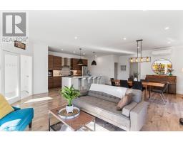 9 Highland Gate Boulevard, Minden Hills, ON K0M2K0 Photo 15