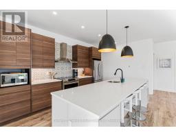 9 Highland Gate Boulevard, Minden Hills, ON K0M2K0 Photo 20