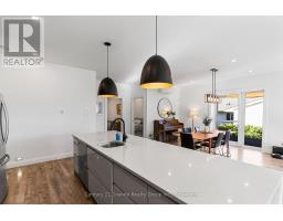 9 Highland Gate Boulevard, Minden Hills, ON K0M2K0 Photo 21