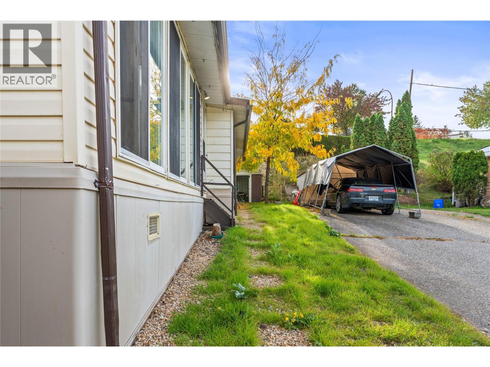 #6A 15401 Kalamalka Road - 11