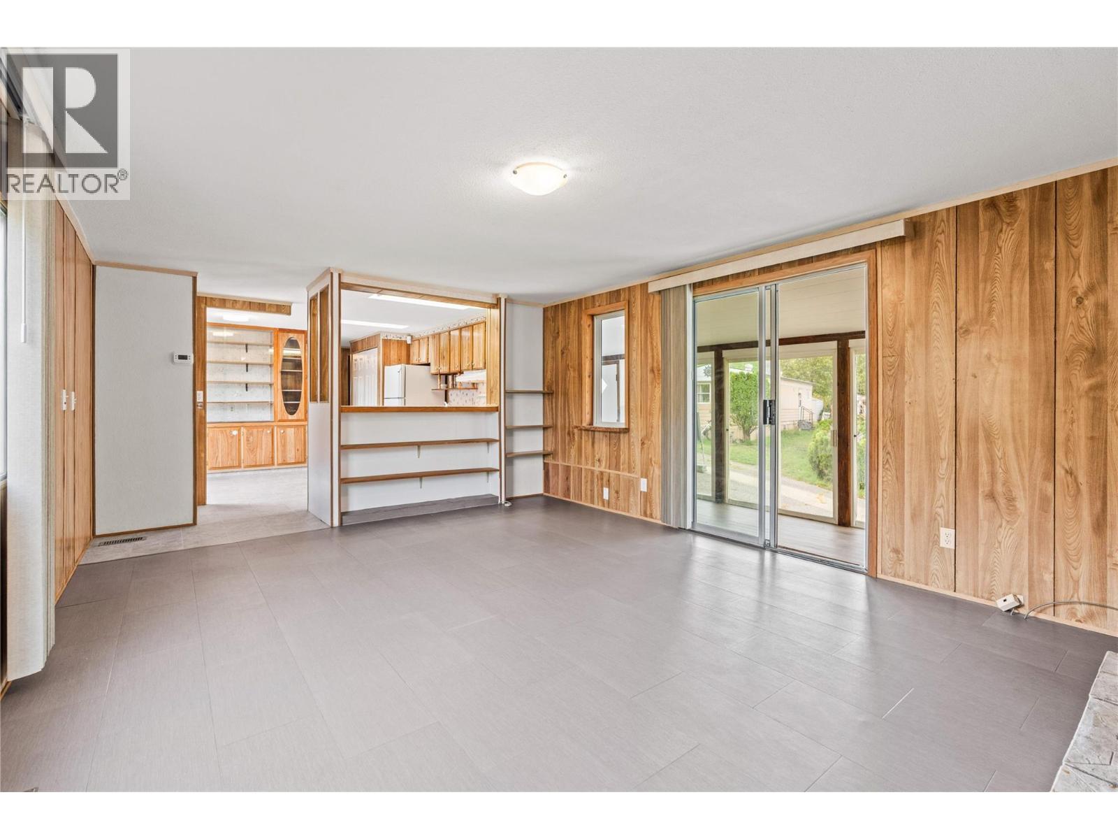 #6A 15401 Kalamalka Road - 26