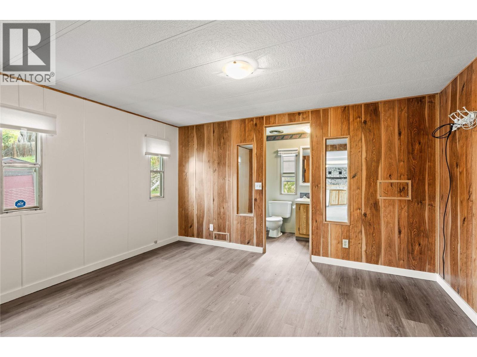 #6A 15401 Kalamalka Road - 37