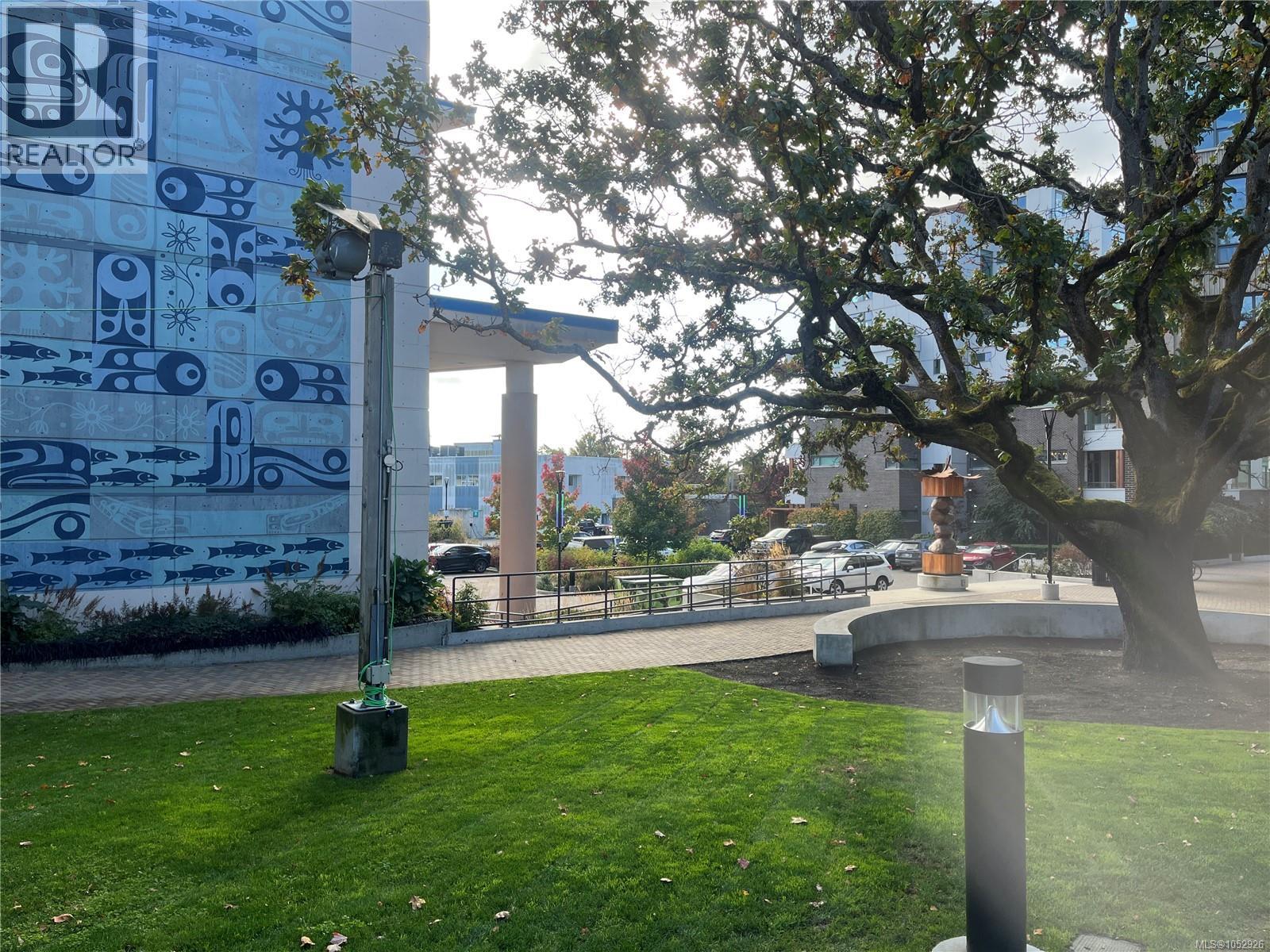 907 622 Admirals Road, Esquimalt