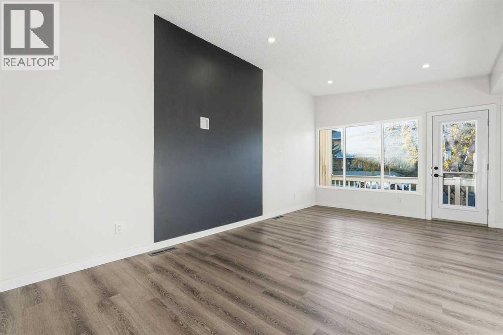 2224 34 Street SW, Calgary — photo 3