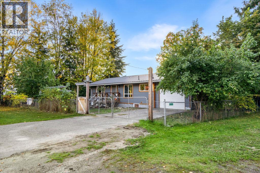 506 1st Avenue NW - 2