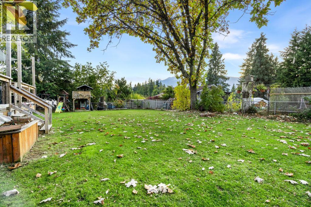506 1st Avenue NW - 5