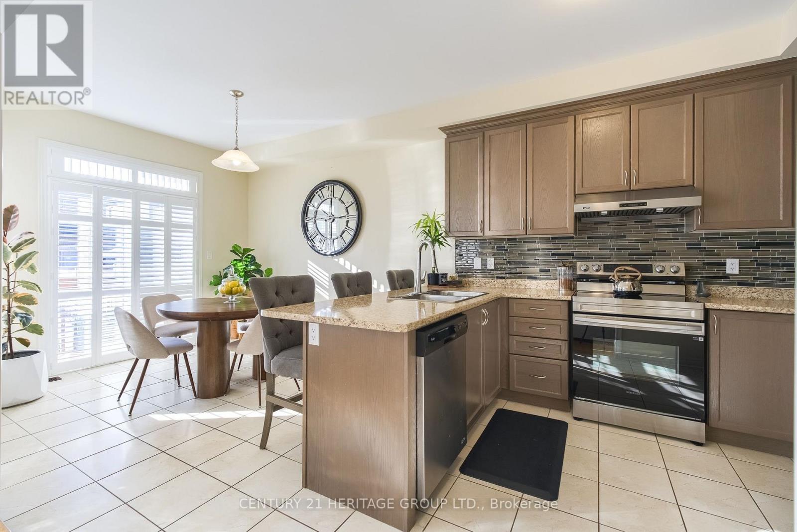 41 Algeo Way, Bradford West Gwillimbury, ON photo 19