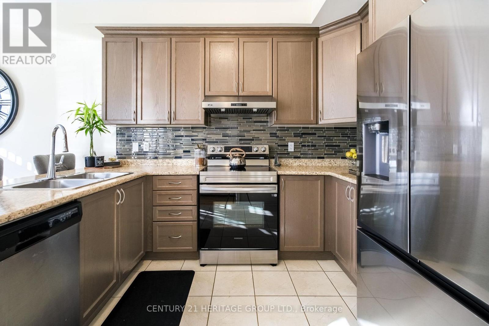 41 Algeo Way, Bradford West Gwillimbury, ON photo 20