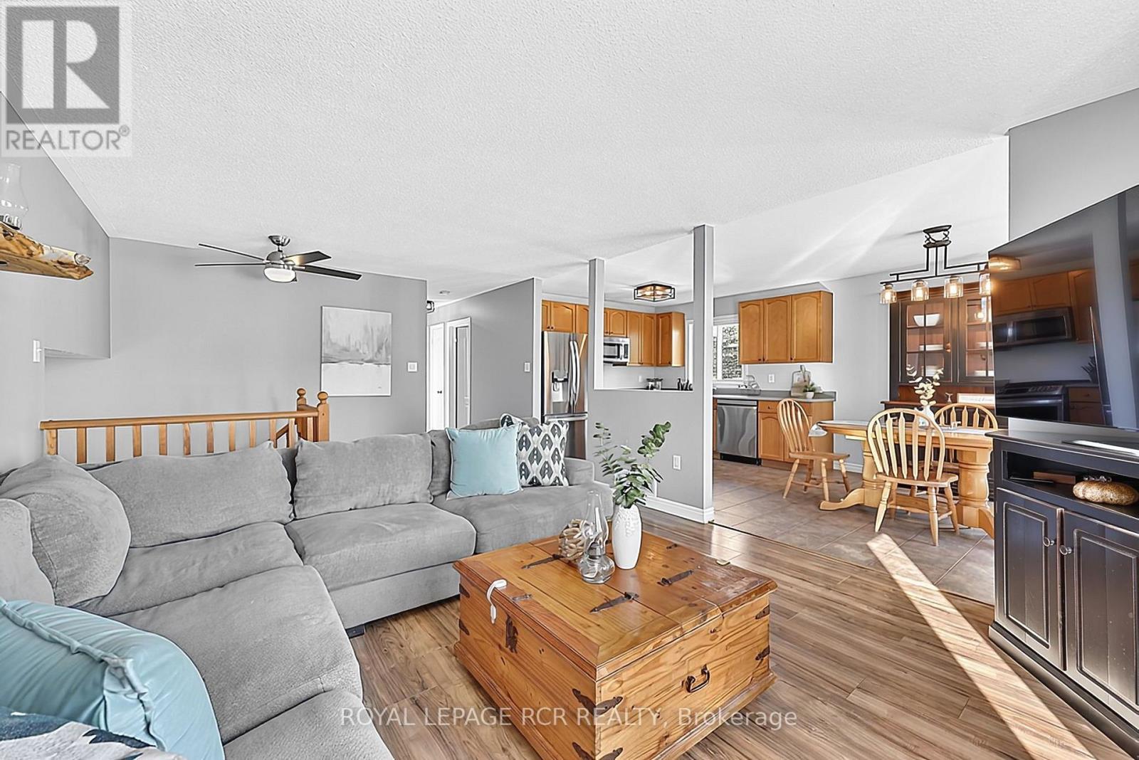 22 Rosewood Drive, Adjala-Tosorontio photo 13