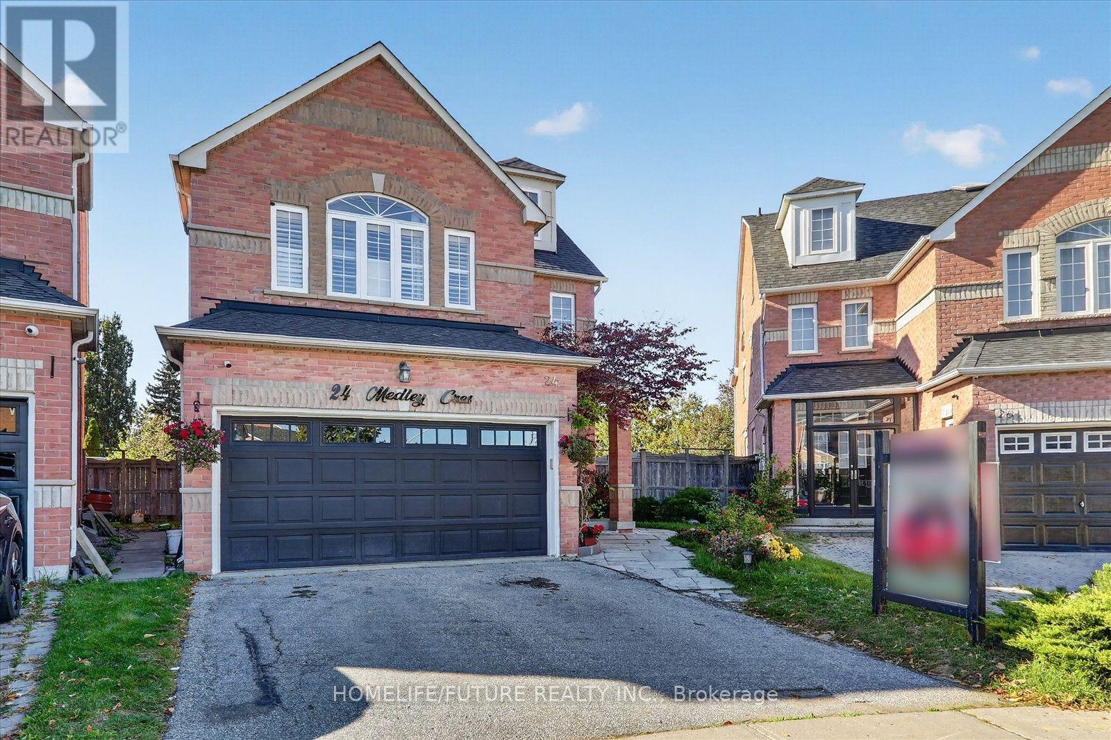 24 Medley Crescent, Markham, ON photo 2