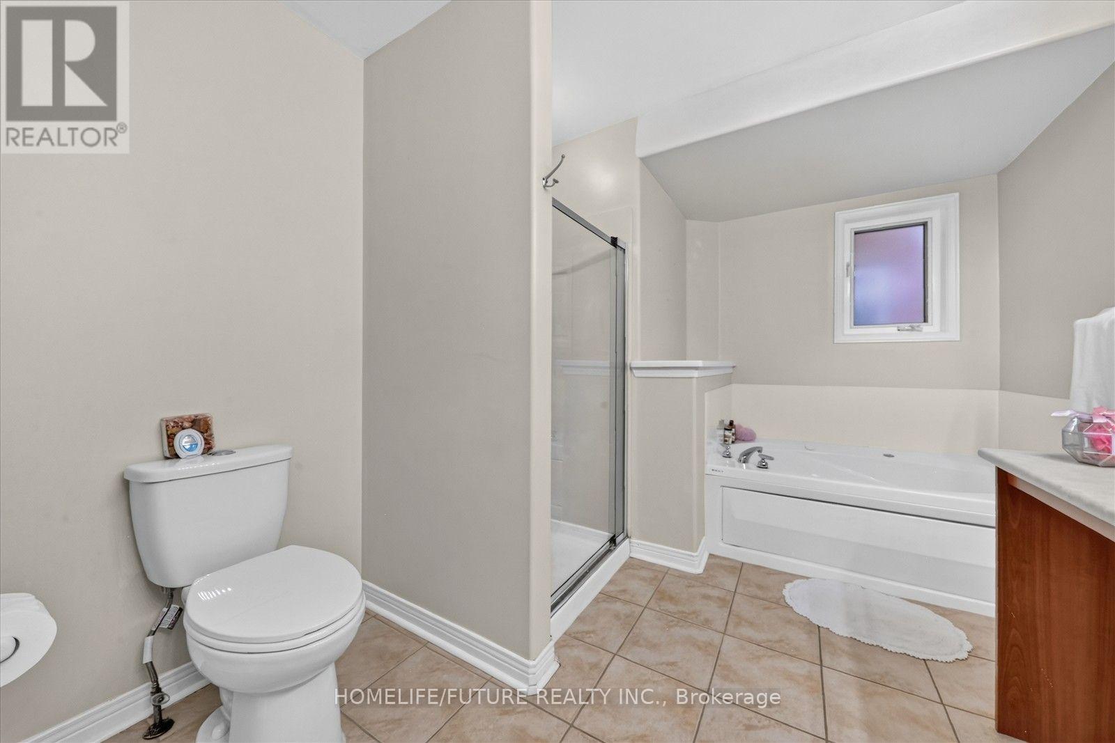 24 Medley Crescent, Markham, ON photo 29