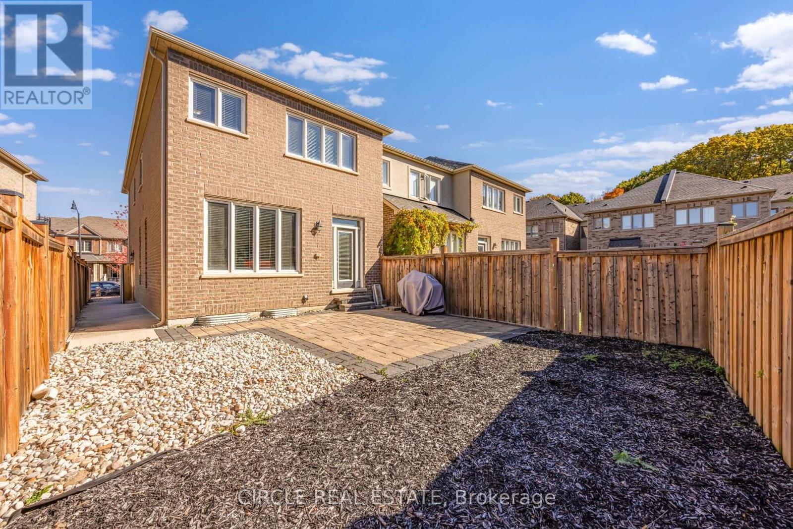 13 Lady Evelyn Crescent, Brampton, ON photo 41