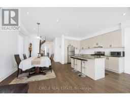 Living room - 13 Lady Evelyn Crescent, Brampton, ON L6Y6C7 Photo 10