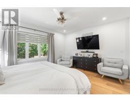 42 Woolton Crescent, Toronto, ON M6M4K9 Photo 24