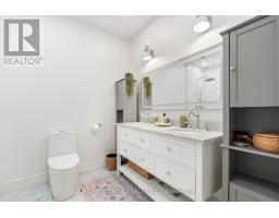 42 Woolton Crescent, Toronto, ON M6M4K9 Photo 26