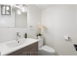42 Woolton Crescent, Toronto, ON M6M4K9 Photo 28