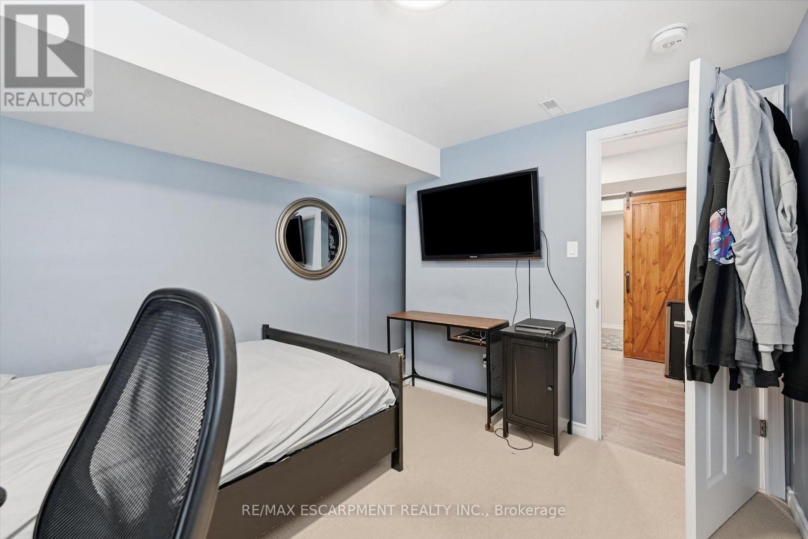 2206 Casselman Court, Burlington, ON photo 42