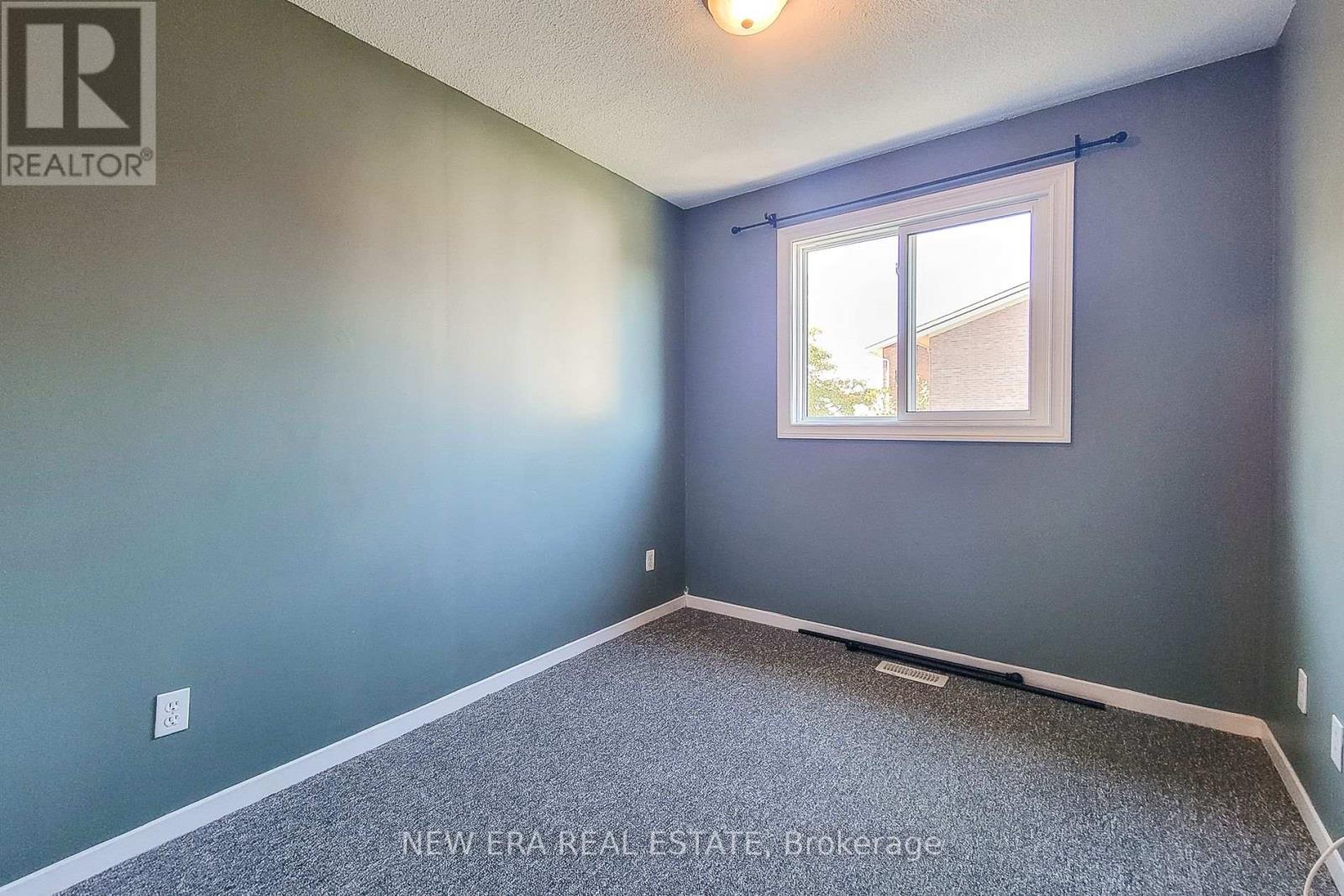 36- 8136 Coventry Road, Niagara Falls, ON photo 32
