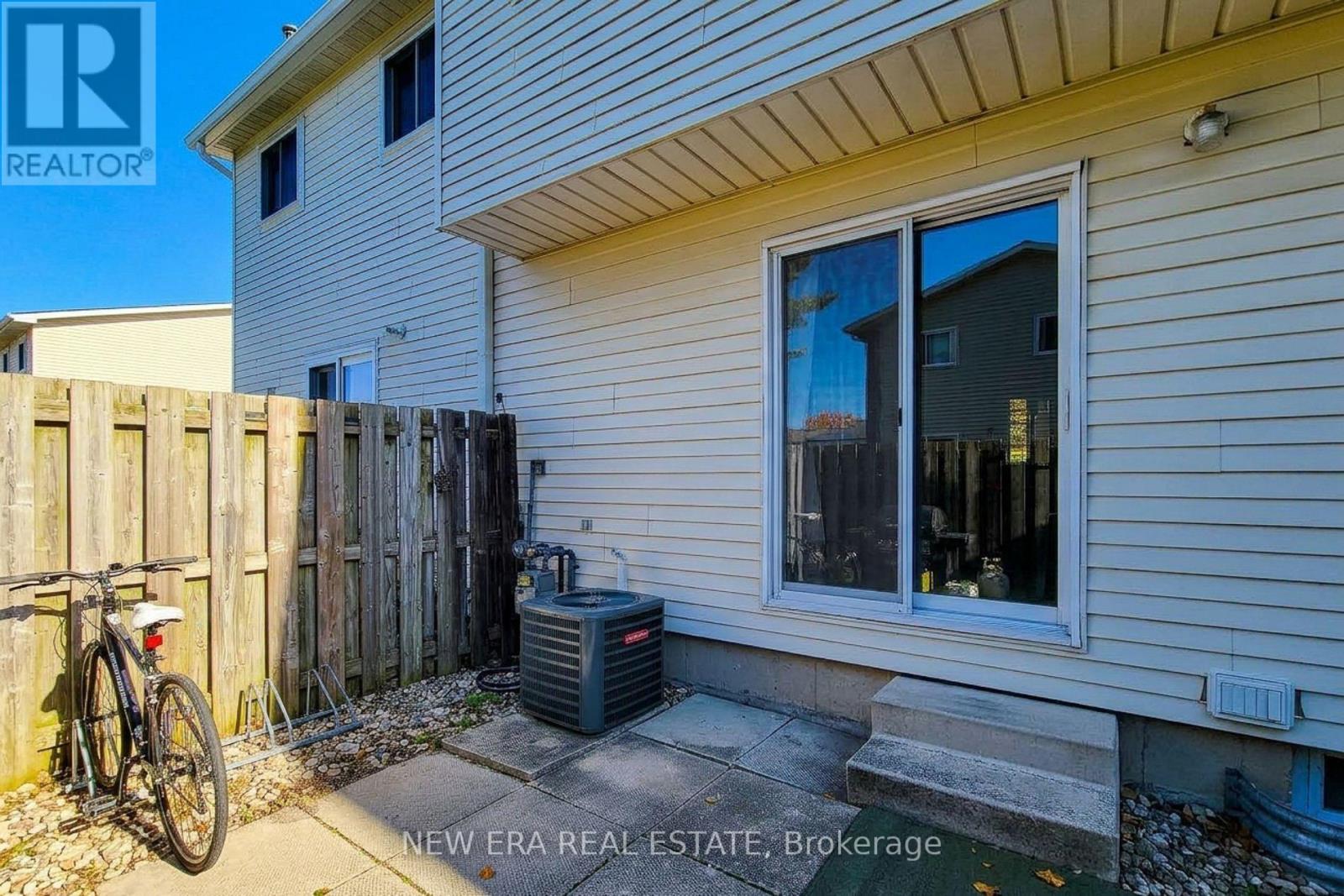 36- 8136 Coventry Road, Niagara Falls, ON photo 4