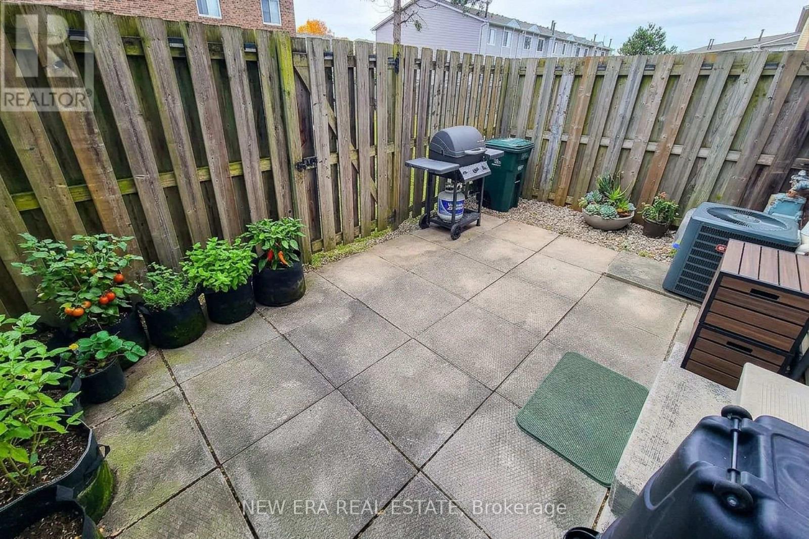 36- 8136 Coventry Road, Niagara Falls, ON photo 5