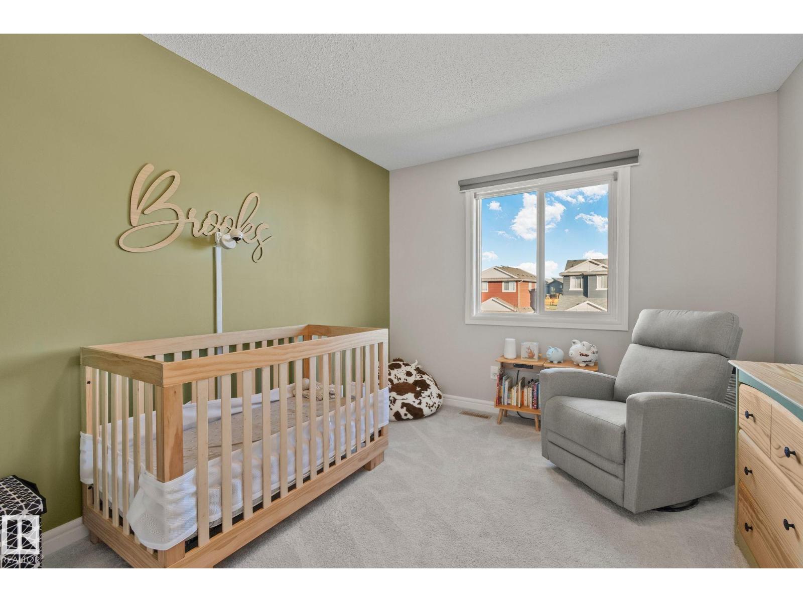 25 MCLEAN CO, Leduc — photo 27