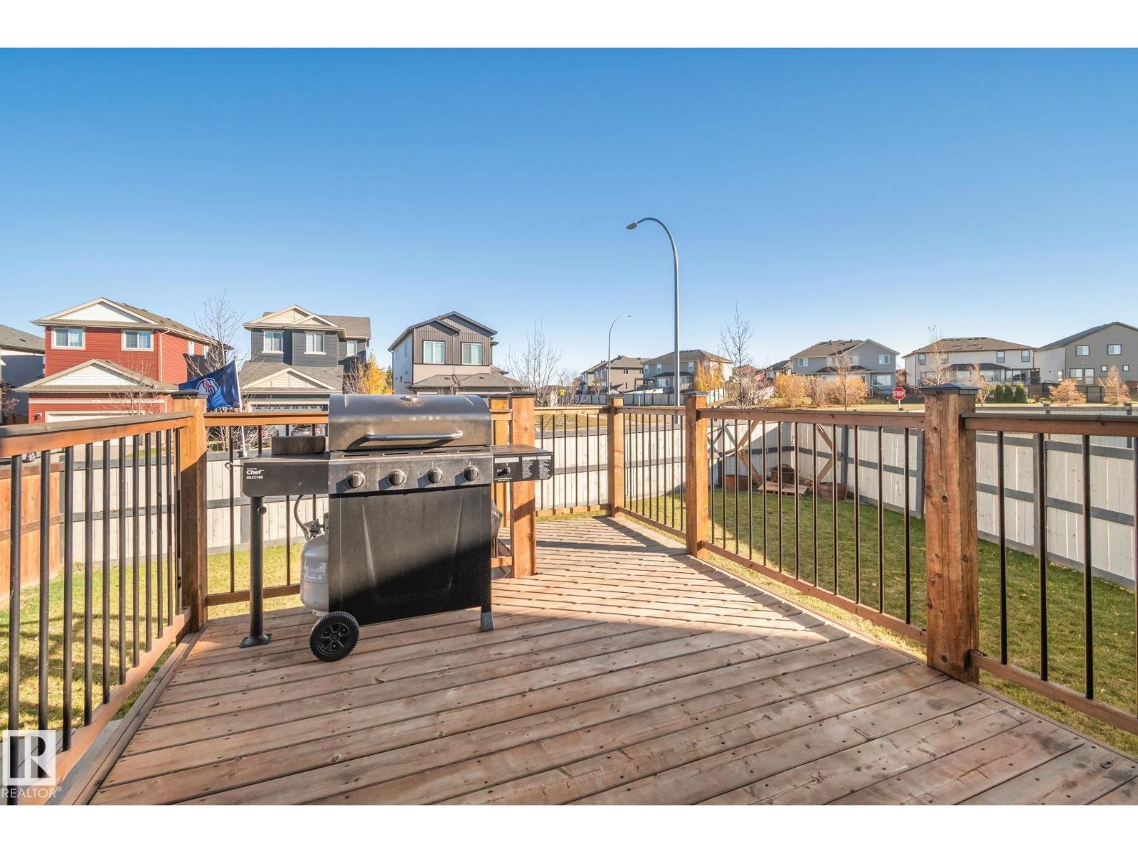 25 MCLEAN CO, Leduc — photo 33