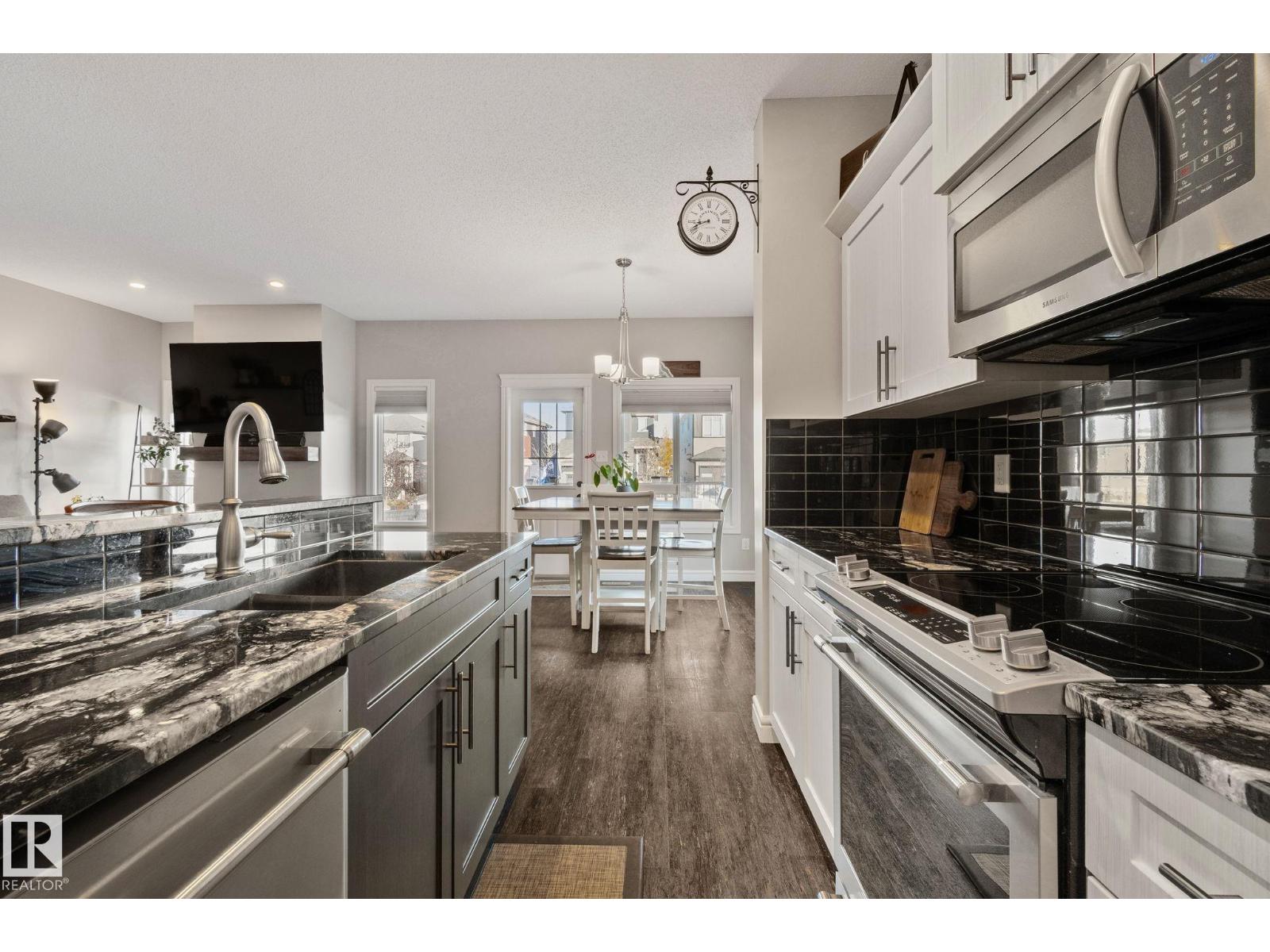 25 MCLEAN CO, Leduc — photo 12