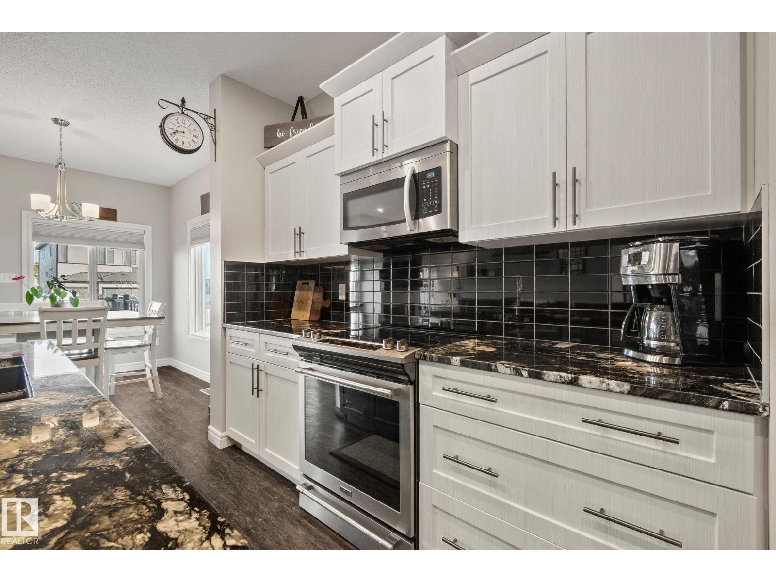 25 MCLEAN CO, Leduc — photo 11
