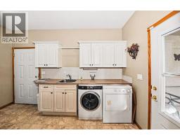516 Park Ridge Close, Camrose, AB T4V4V2 Photo 27