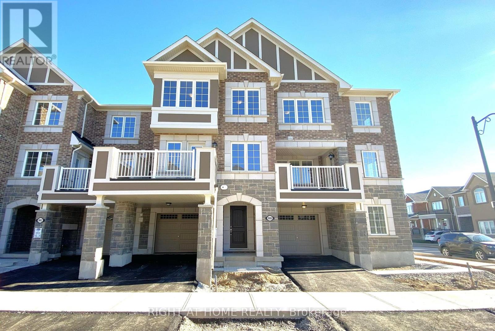 980 ALDER GATE, Milton (CB Cobban)