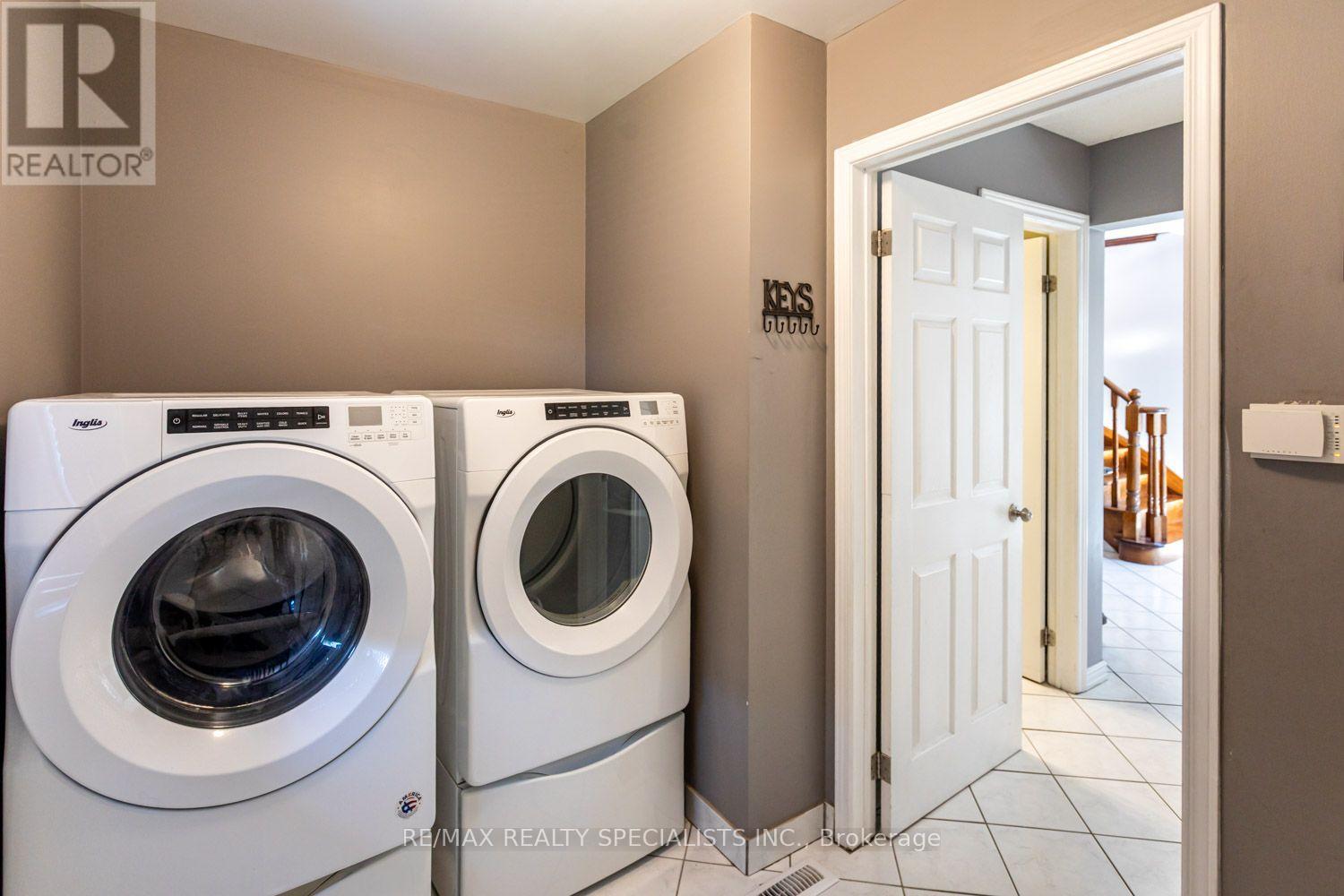 1 Burwash Court, Brampton, ON photo 41