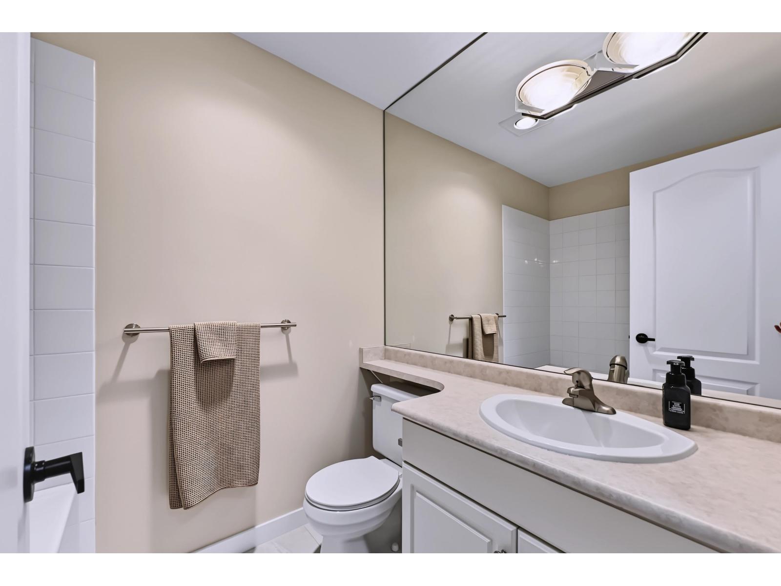 403 32075 GEORGE FERGUSON WAY, Abbotsford - Image 1