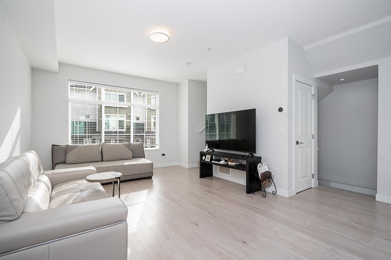 125 20180 84 AVENUE, Langley - Image 1