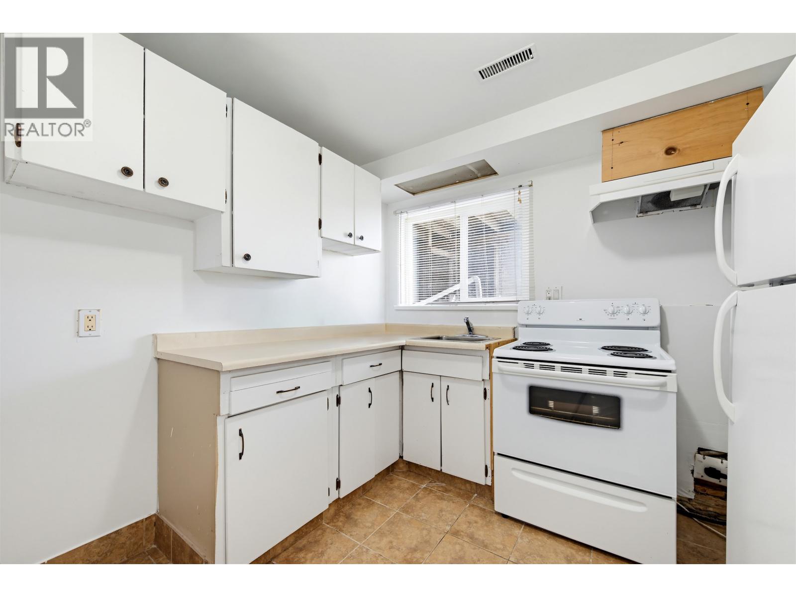 Photo of 3992 ST. THOMAS STREET 29