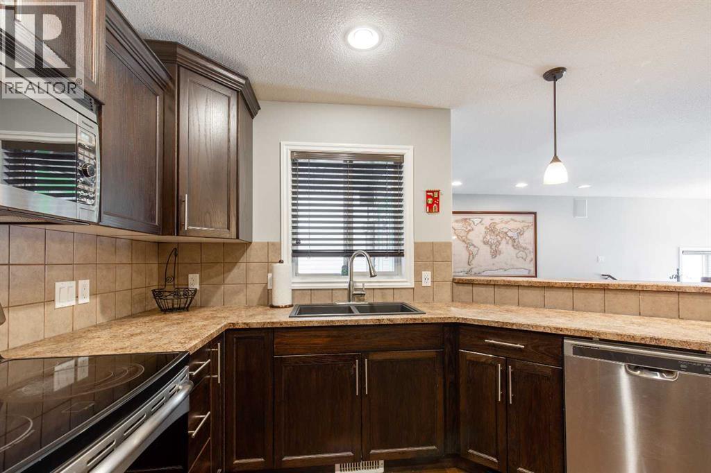 24 Somerset Place SE, Medicine Hat — photo 15