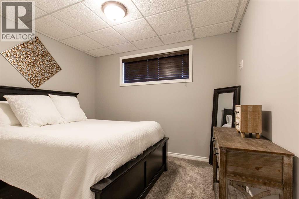 24 Somerset Place SE, Medicine Hat — photo 27