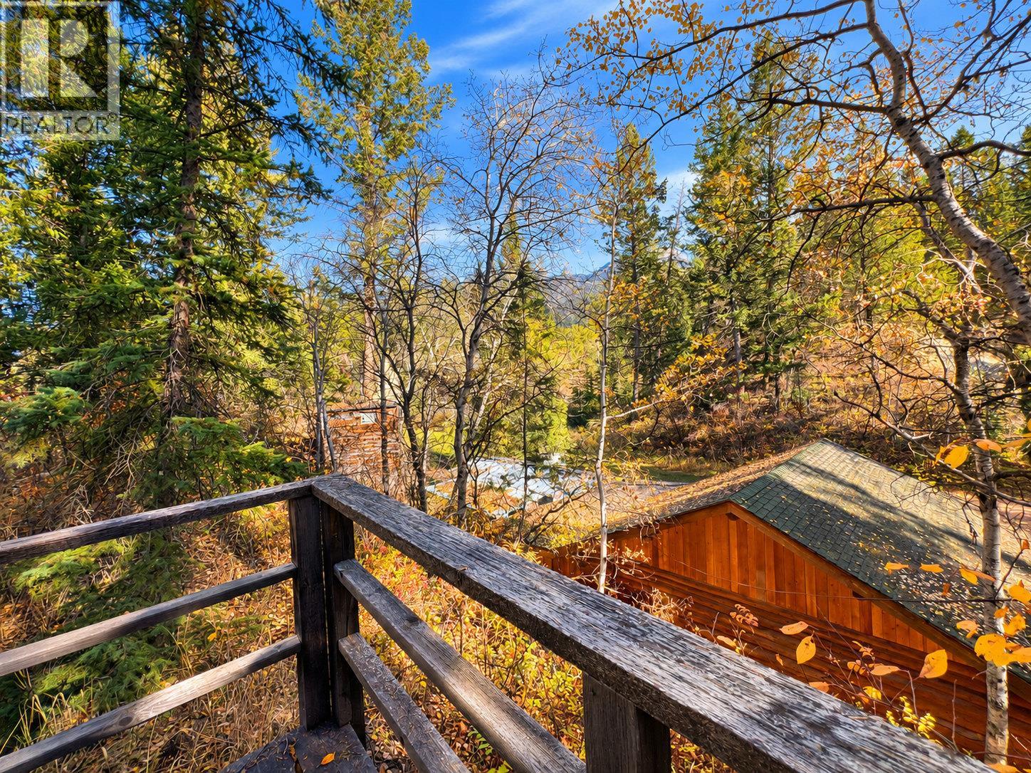 4892 Ogilvey Avenue, Fairmont Hot Springs - Image 1