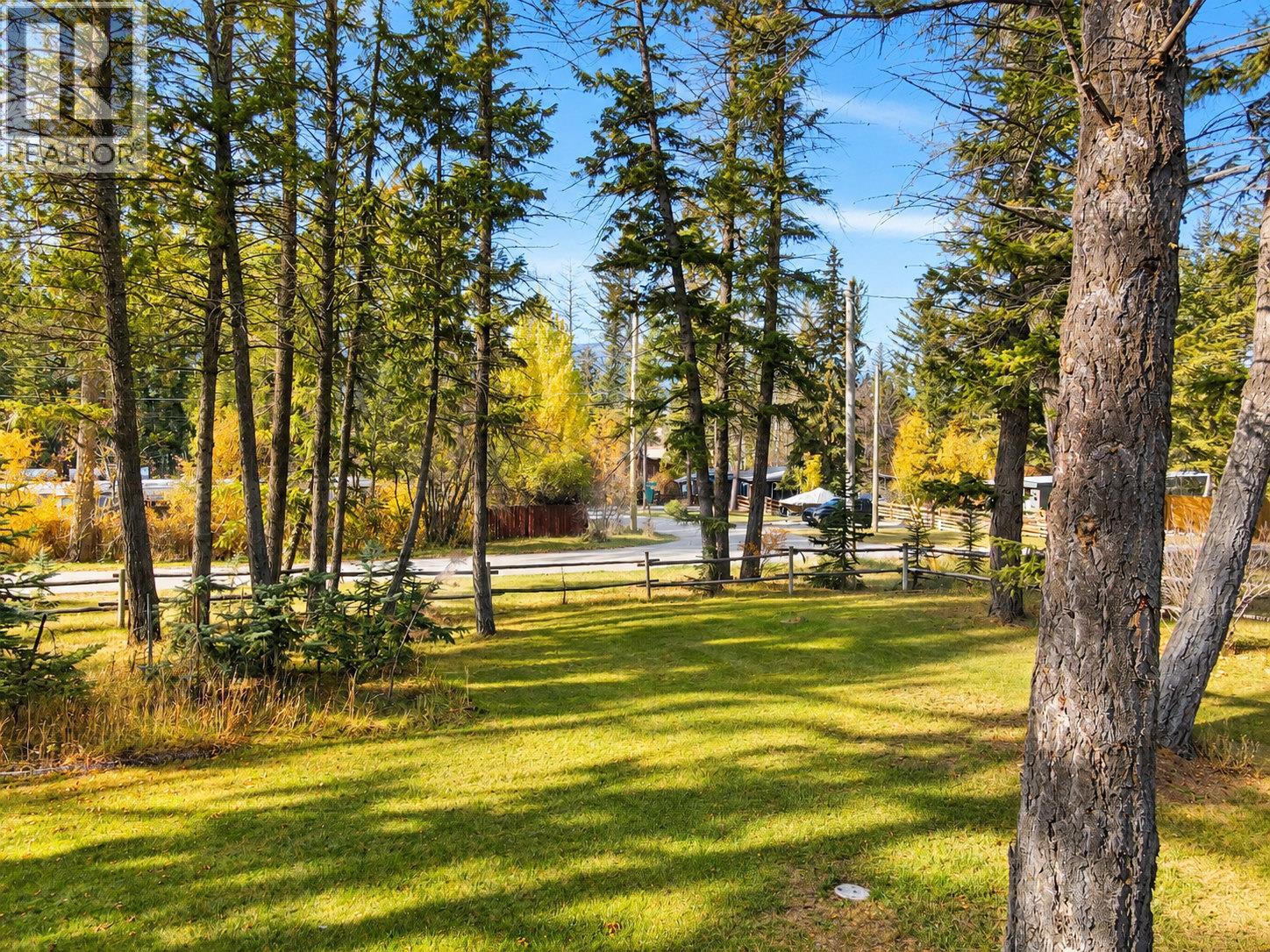4892 Ogilvey Avenue, Fairmont Hot Springs - Image 1