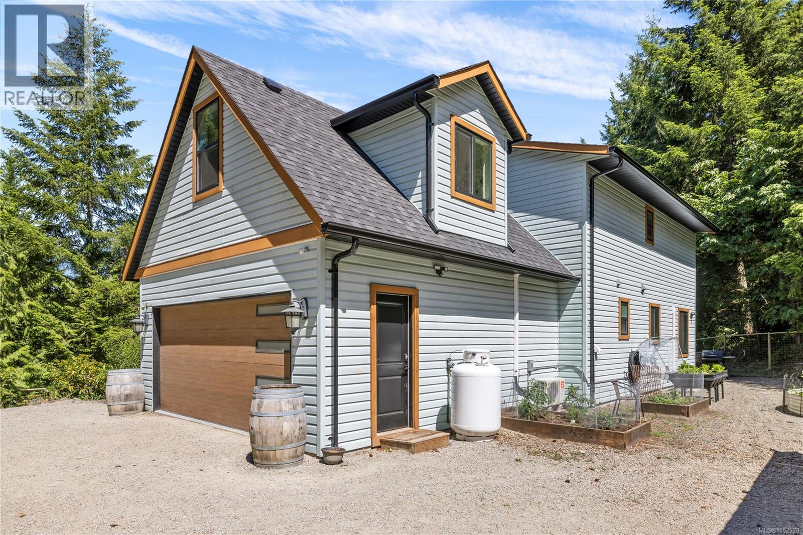 1691 Meadowood Way - 21