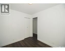 Family room - 61 Bannister Avenue, Regina, SK S4R5K8 Photo 8
