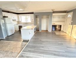 10719 103 St, Westlock, AB T7P1J8 Photo 11
