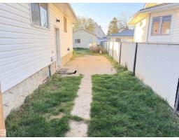 10719 103 St, Westlock, AB T7P1J8 Photo 7